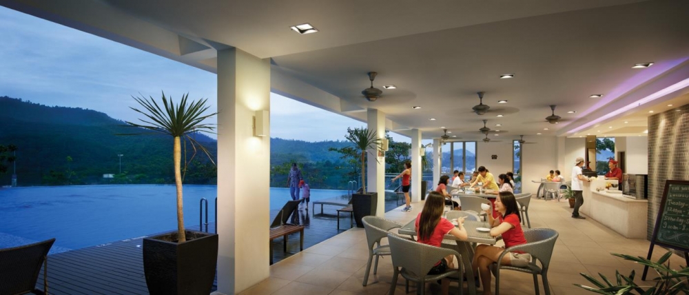 Westiara & Sierra @ Twin Palms Sg Long