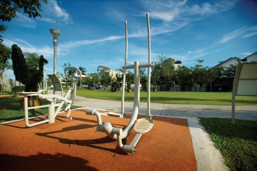 Westiara & Sierra @ Twin Palms Sg Long